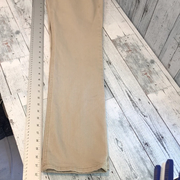 CAbi Lou Lou Straight Leg Jeans 8 - Picture 8 of 9